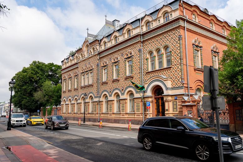 Какие документы нужны для перепланировки в доме-памятнике на Остоженке?