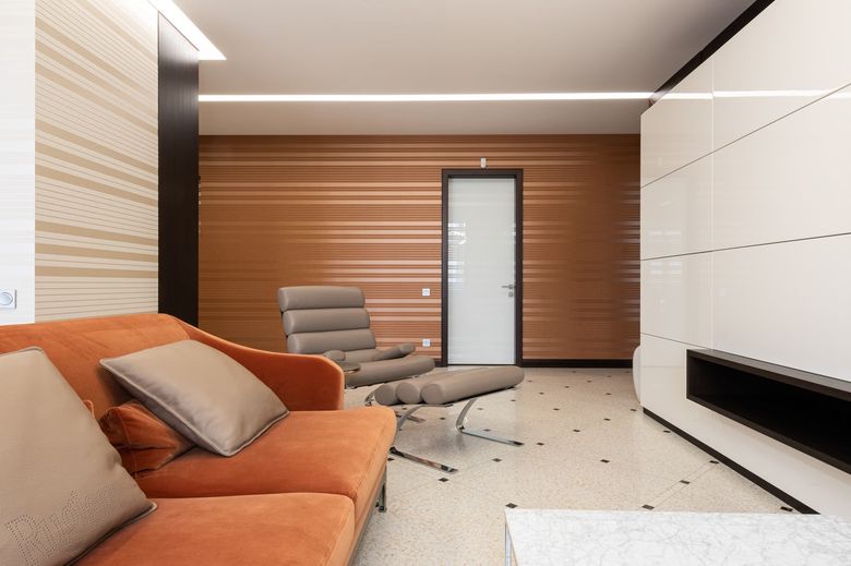 1. Heshi Design